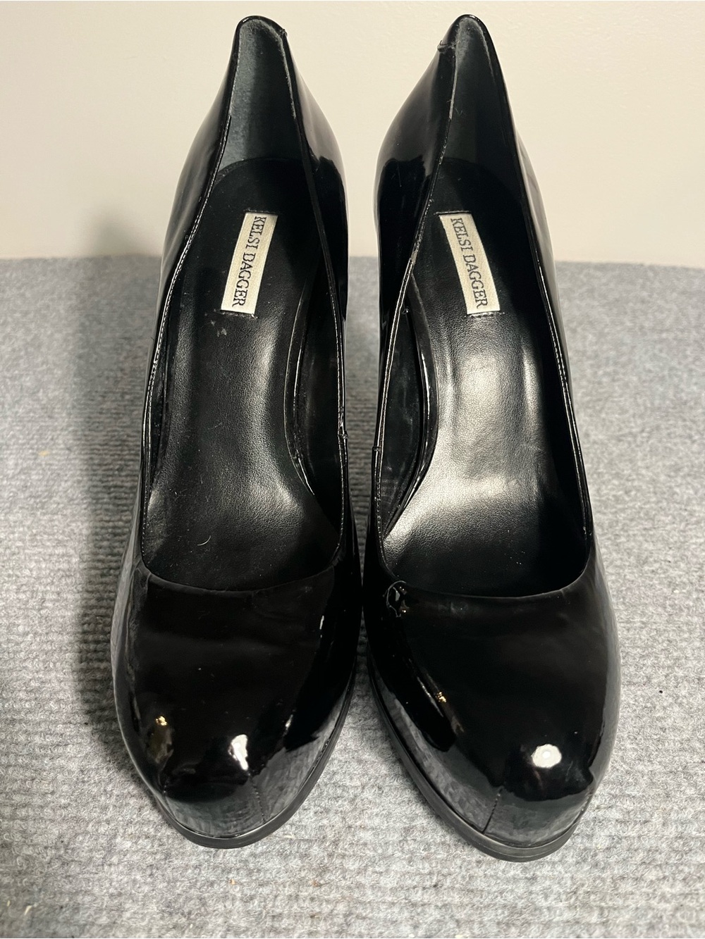 Kelsi Dagger Black Patent Platform Pumps